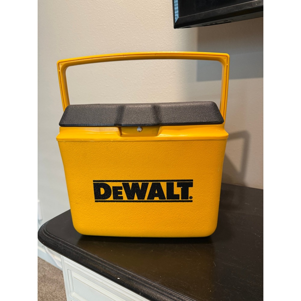 VTG DeWALT Rubbermaid Vintage Lunch Box Cooler Yellow Black Personal Work Cooler
